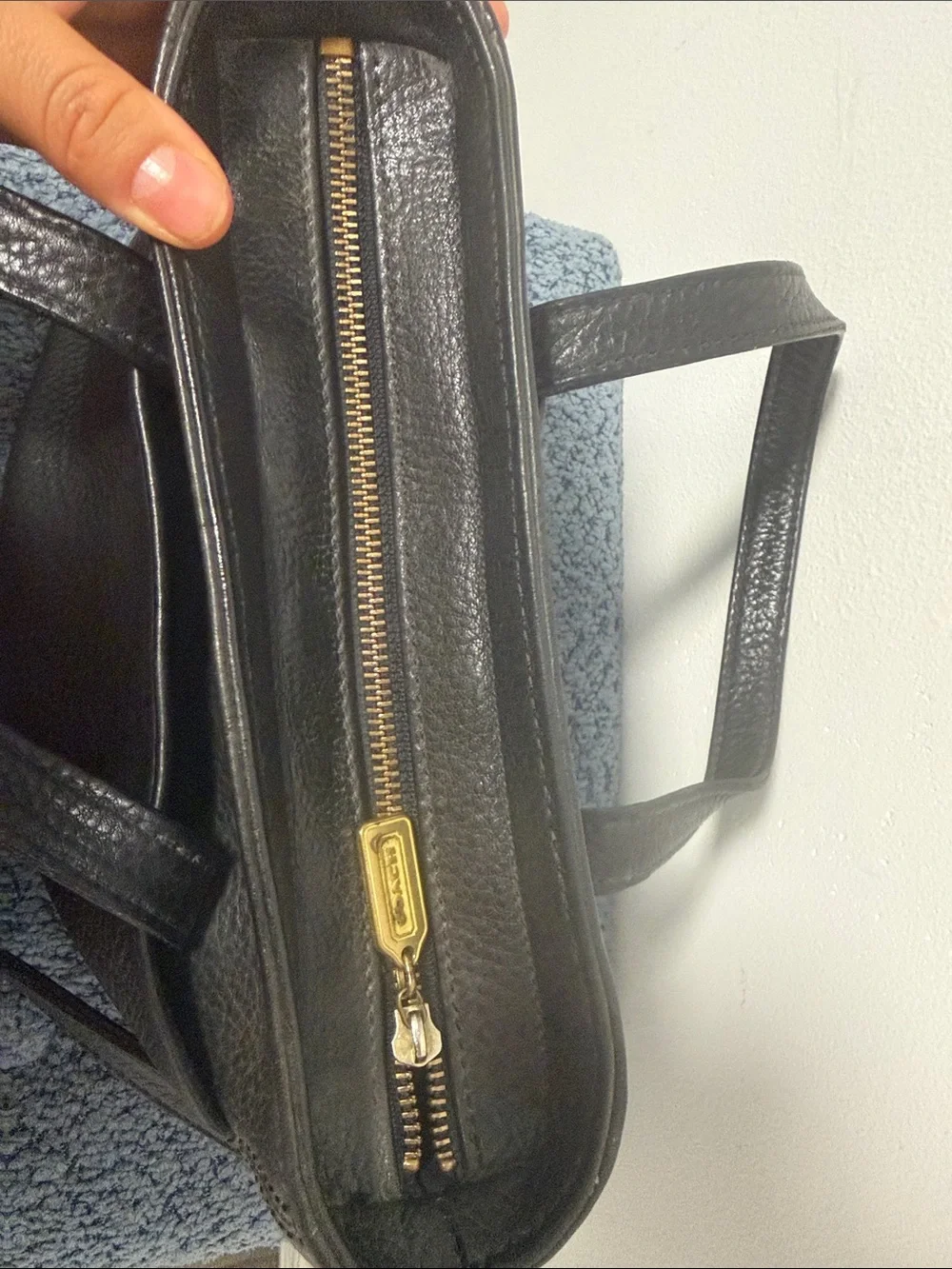 Coach classic handbag